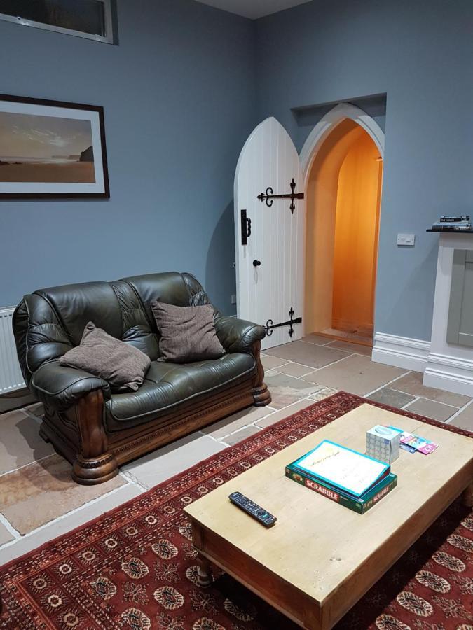 Renovated Church Close To The Beach Llanelli Bilik gambar